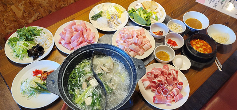 満腹屋 民