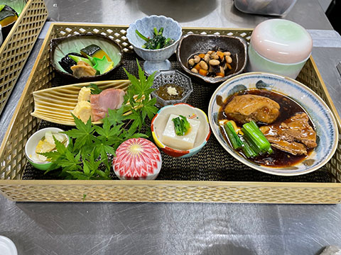 Japanese Dining  和振