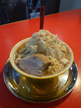 ラーメン腹ペコ