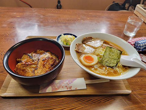 旭屋