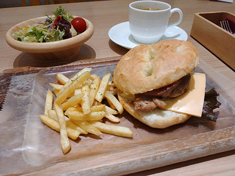 BAKERY&CAFE PALM