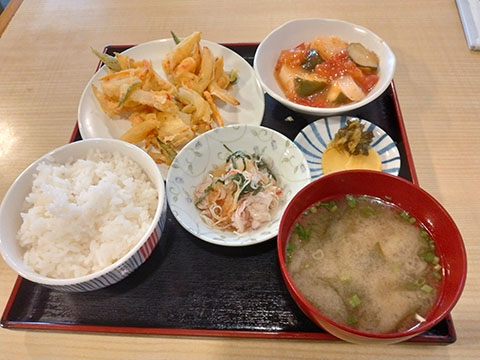佳食堂