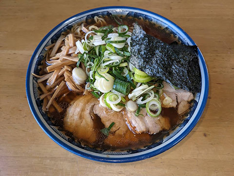 ら~めん 満び