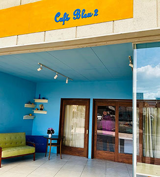 Café Blue2