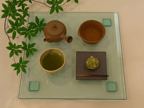 グリーンティーハウス茶の葉