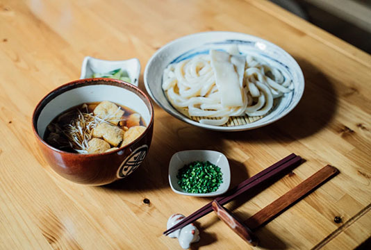 手打ちのうどん　猫助