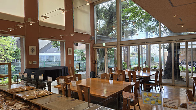 スワンベーカリー落合店