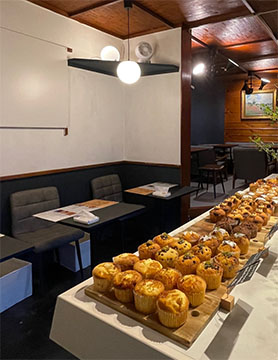 BEE BEE MUFFIN CAFE&BAR