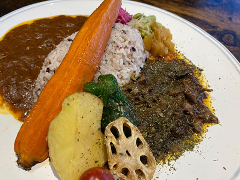 カレーとチュロスのお店WAYAWAYA CAFE