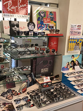 メガネのアイアイエー鴨川店