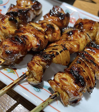炭火焼鳥とり笑