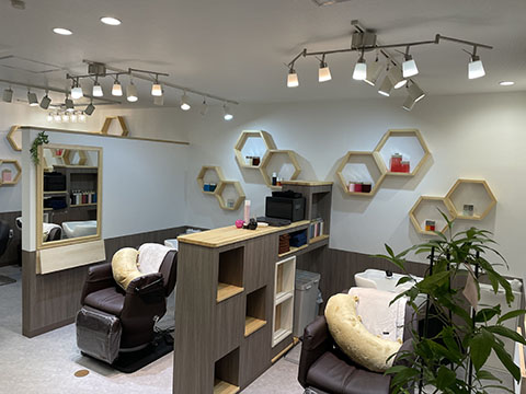HａｉｒＳａｌｏｎ＆Ｓｐａ　はにかむ