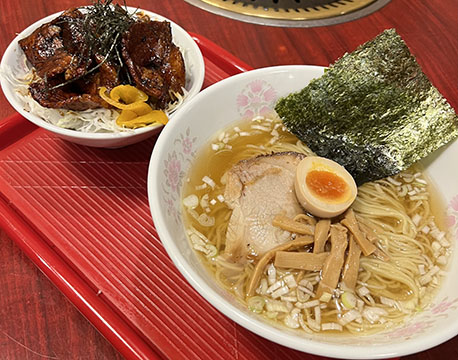 つばめや