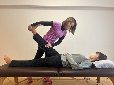 Personal stretch lab.