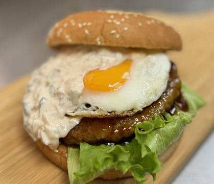 ハンバーガースケヤ箱崎本店