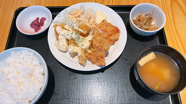 炭火やきとり　さくら
