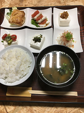 （株）奈良亀