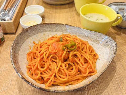 カフェ　アリー