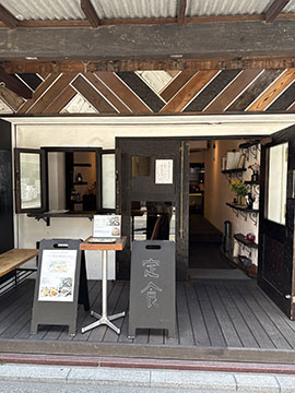 pololi食堂とpihakopi