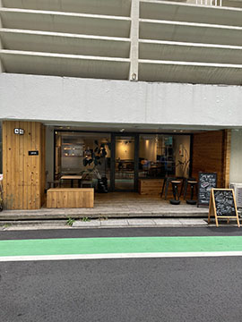 カフェボルト