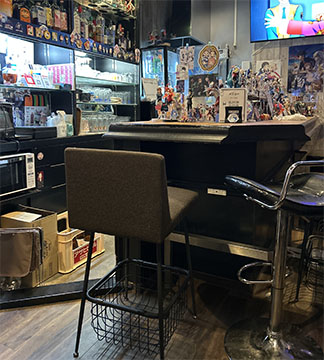 アニメ・アニソンバー ギークスカフェ