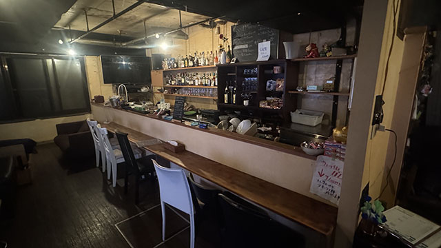 ZUCCHIS BAR ズッキーズバー