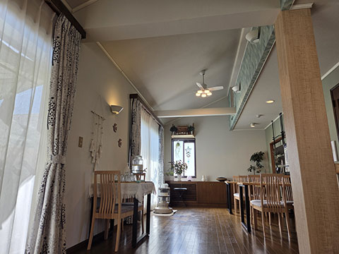 Kos CAFE&BAR