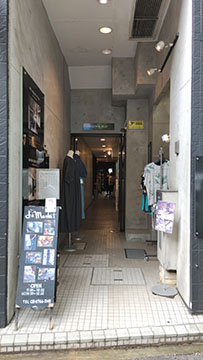 J’s Market