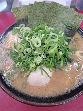 横浜家系ラーメン思道