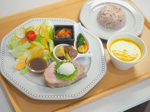 カラダをはぐくむレストラン　コトコト