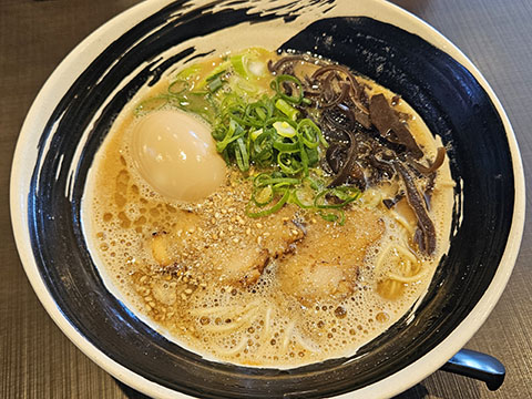 本格豚骨ラーメン恵壱