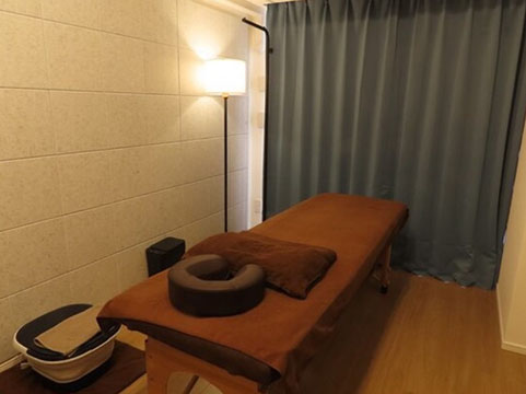 ＳＡＬＯＮ Ｓｕｉ【整体・アロマ・ＥＭＳ】ボディケアサロン