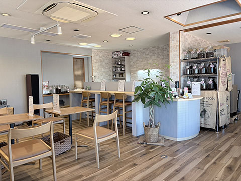 ＬＩＮＤＢＥＲＧＨ　ＣＯＦＦＥＥ　ＲＯＡＳＴＥＲＹ